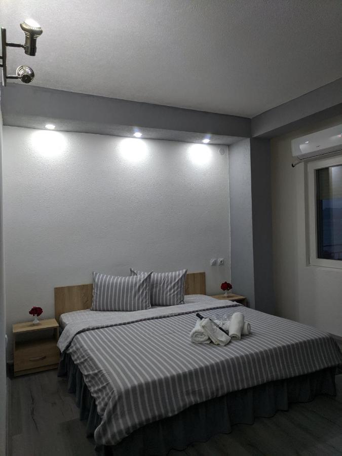 Ajkoski Apartments Пештані Екстер'єр фото