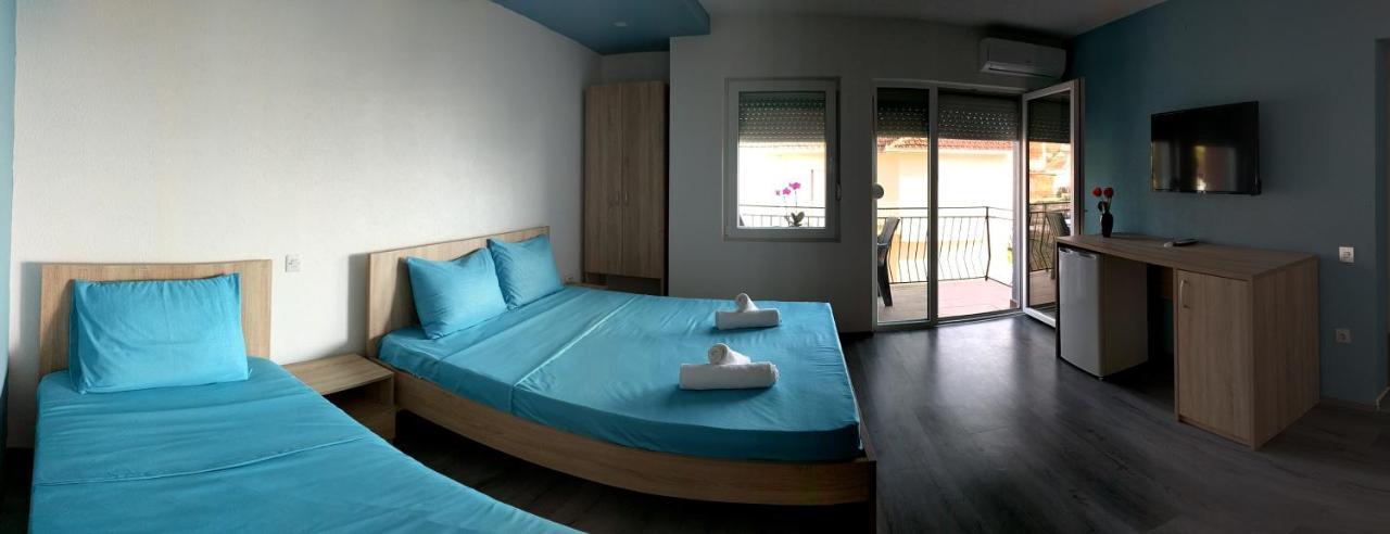 Ajkoski Apartments Пештані Екстер'єр фото