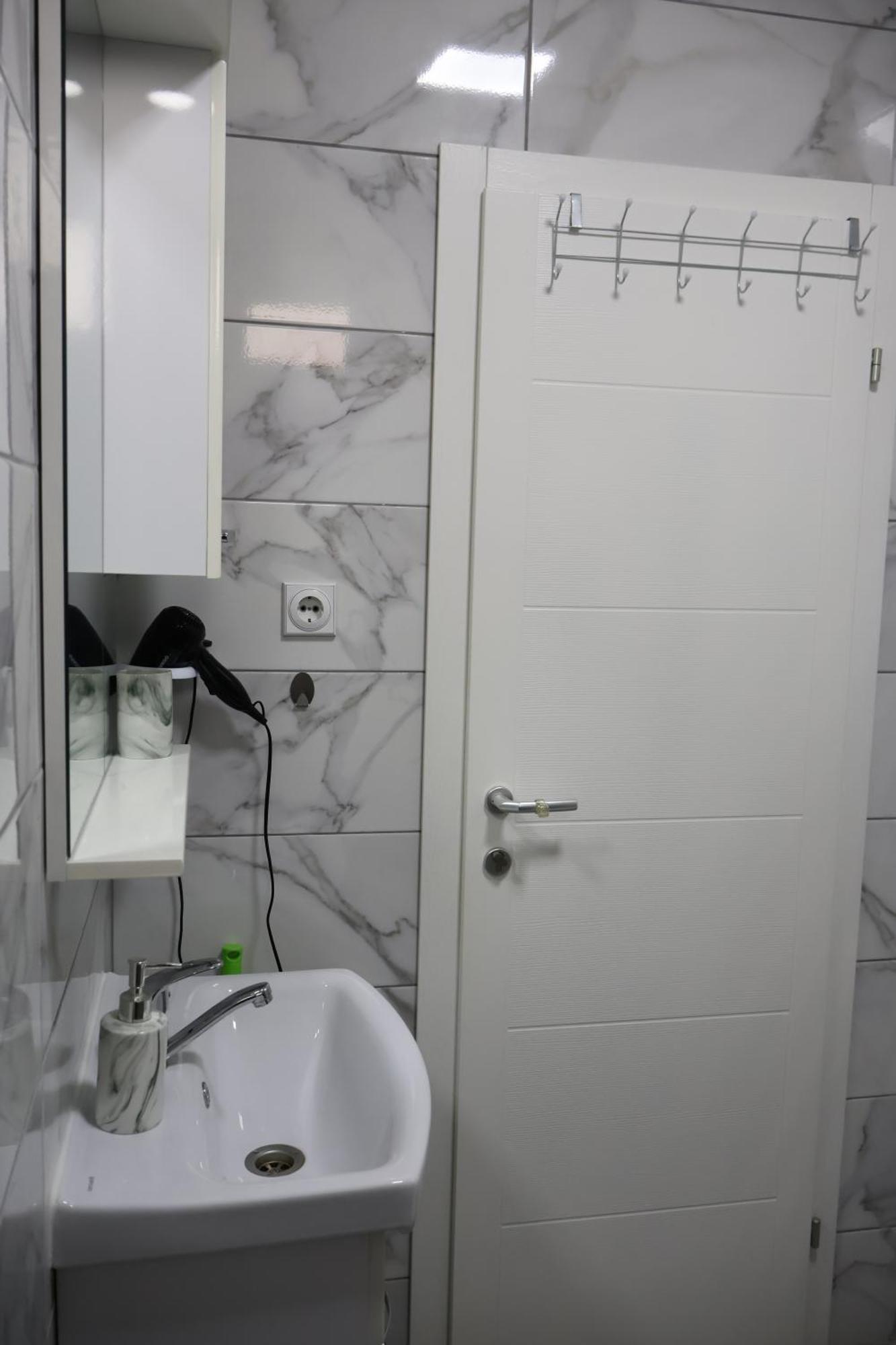 Ajkoski Apartments Пештані Екстер'єр фото